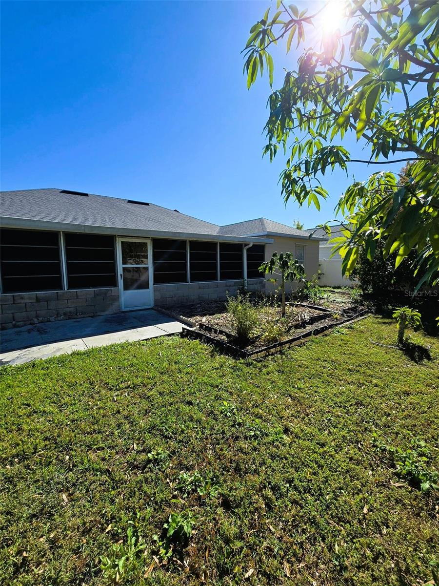 Image 19 of 20 For 214 Chadworth Drive