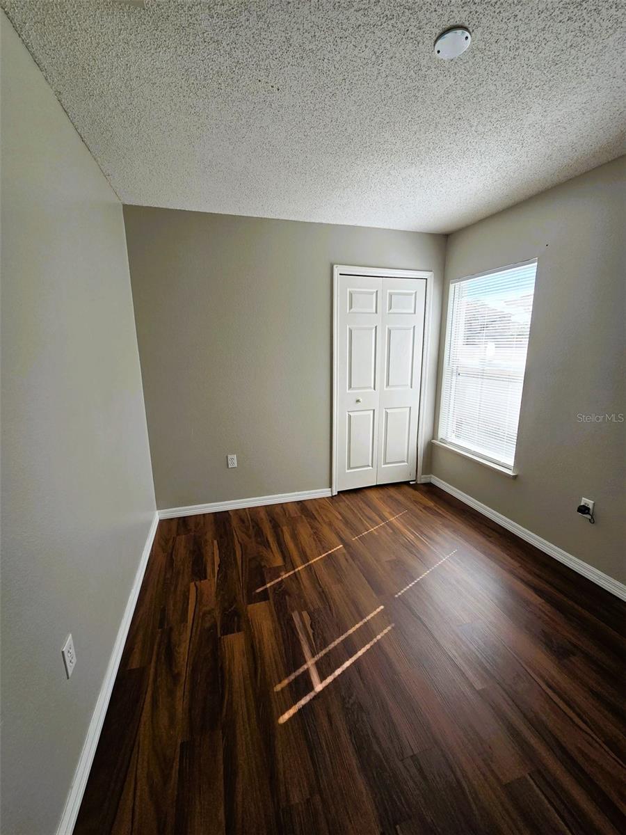 Image 9 of 20 For 214 Chadworth Drive