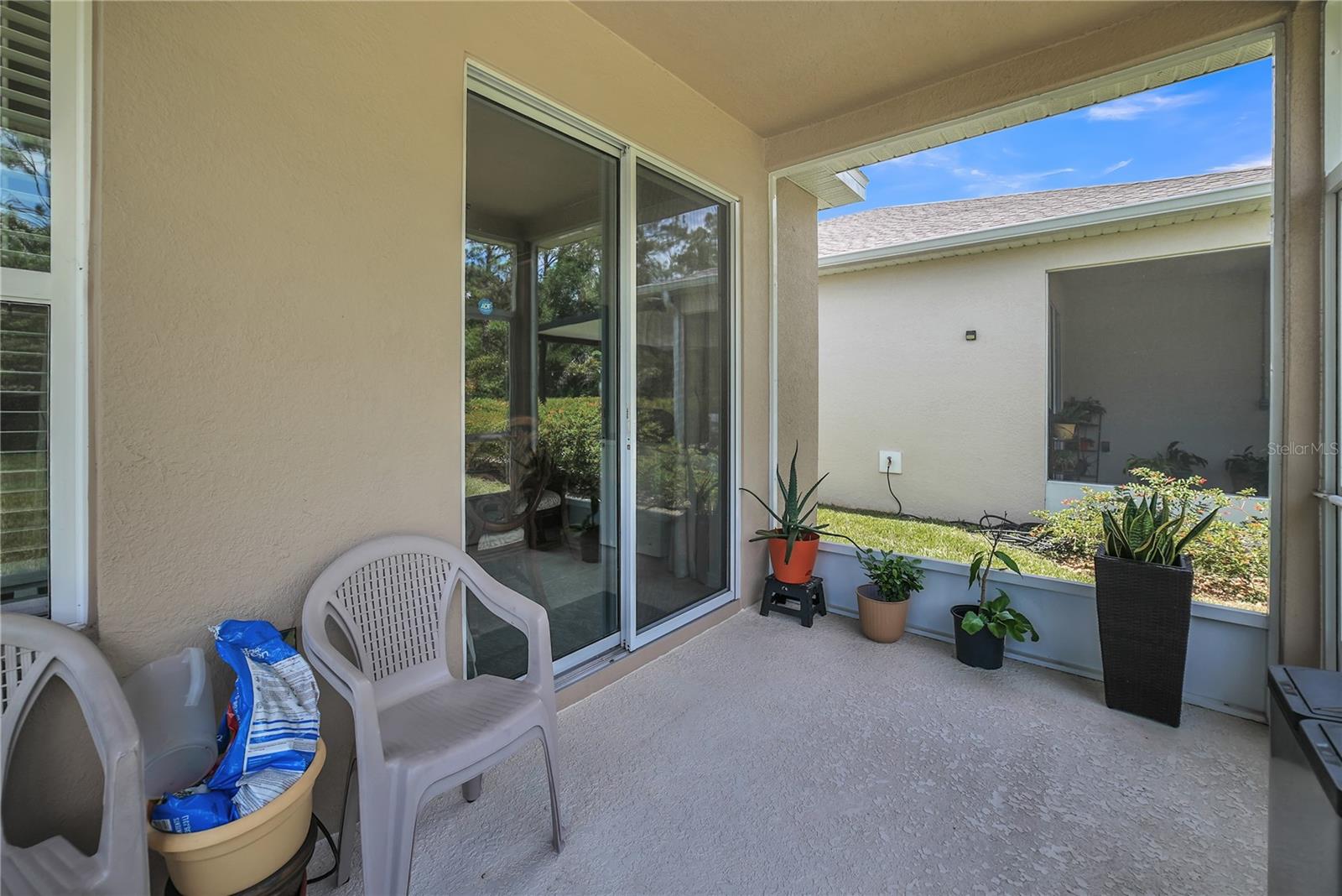 Image 38 of 43 For 289 Siesta Vista Court