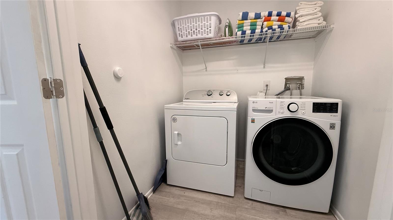 Image 19 of 37 For 605 Rochester Loop