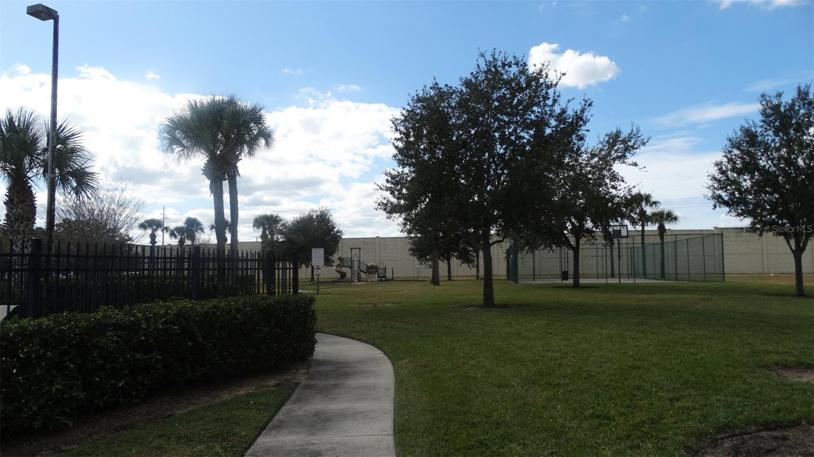 Image 35 of 37 For 605 Rochester Loop