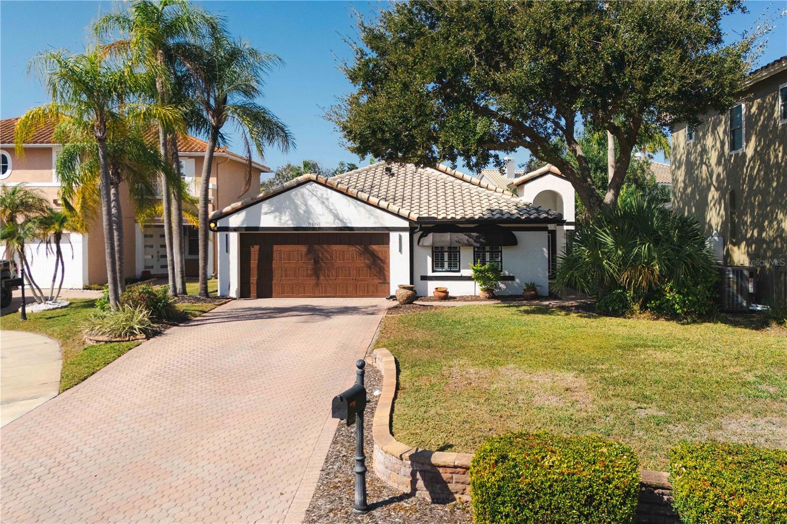 Image 6 of 64 For 5806 Cay Cove Court