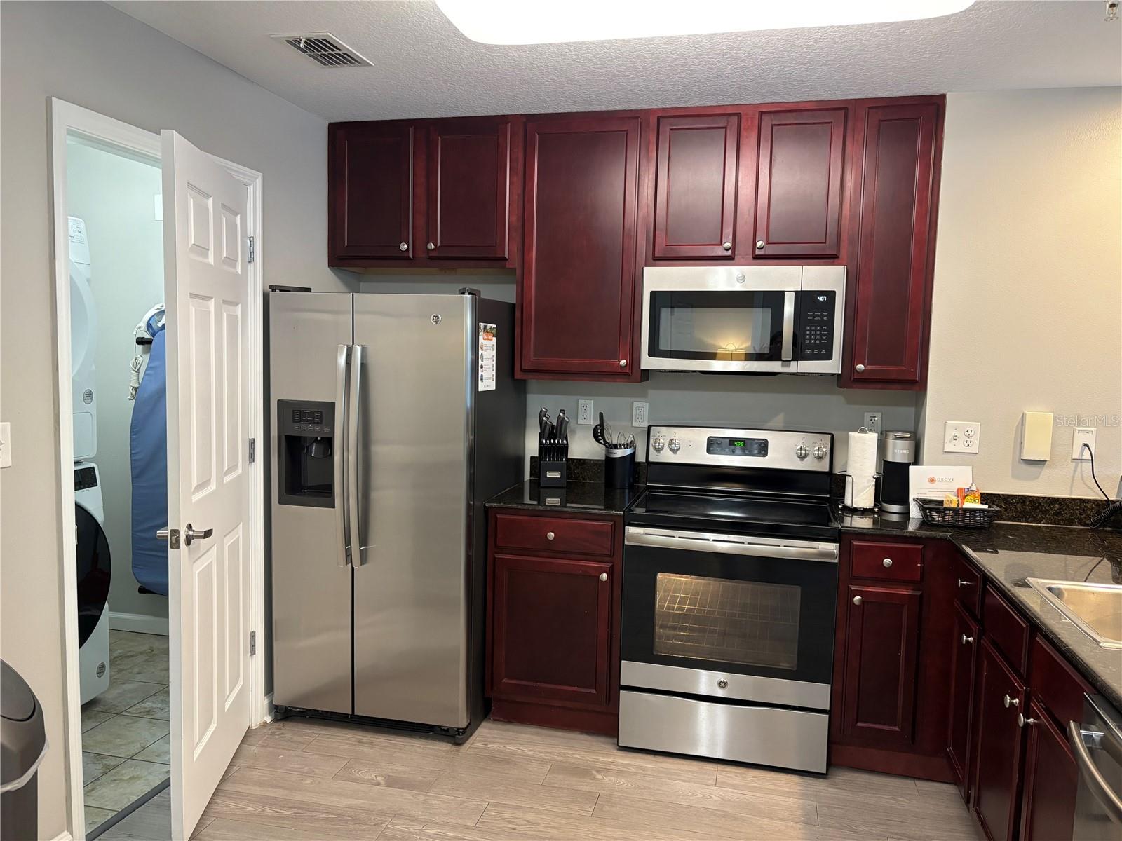 Image 3 of 39 For 14501 Grove Resort Avenue 1224