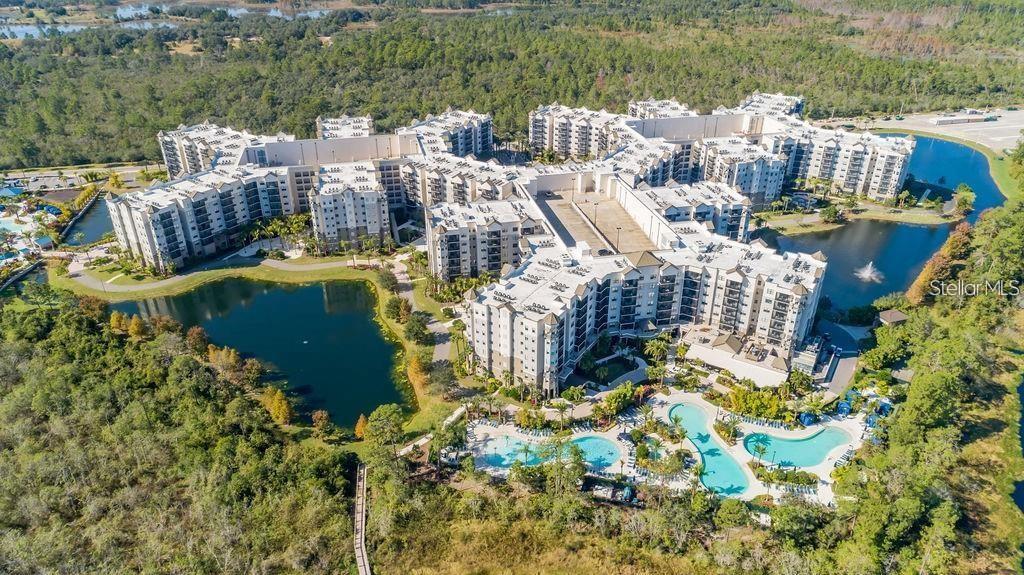 Image 30 of 41 For 14501 Grove Resort Avenue 1503