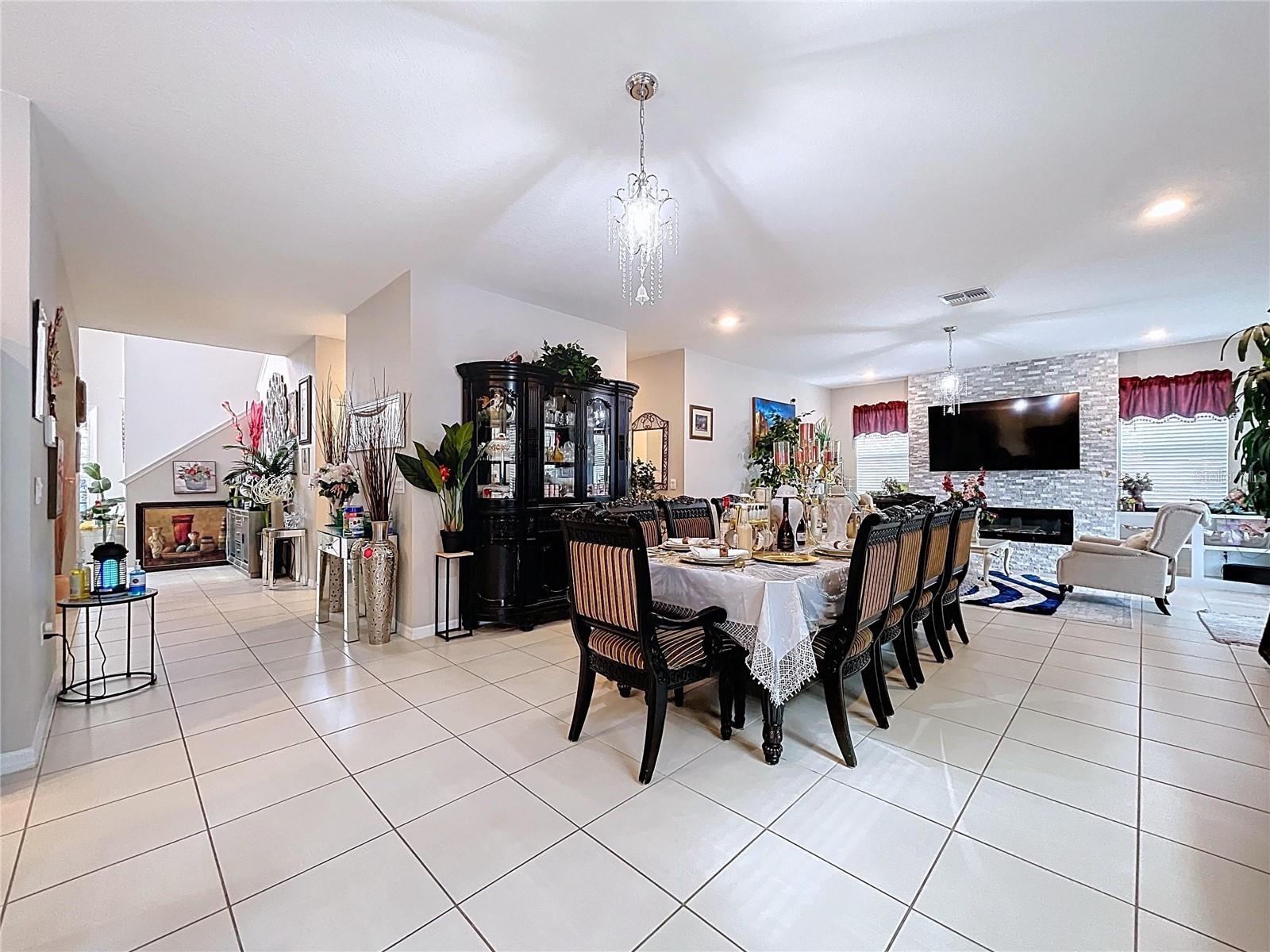 Image 17 of 96 For 472 6th Avenue Nw