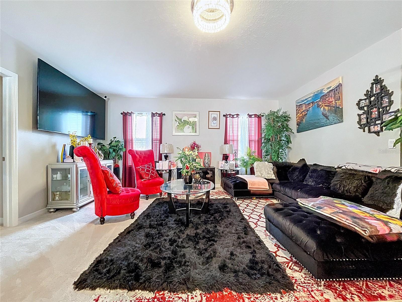 Image 42 of 96 For 472 6th Avenue Nw