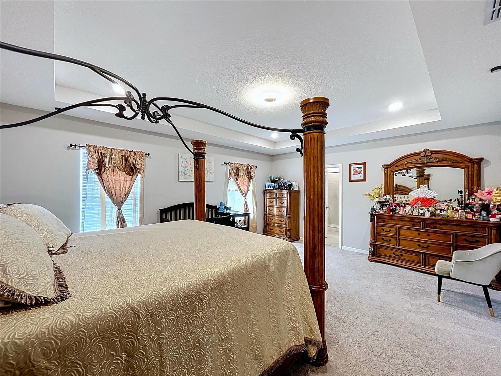 Image 47 of 96 For 472 6th Avenue Nw