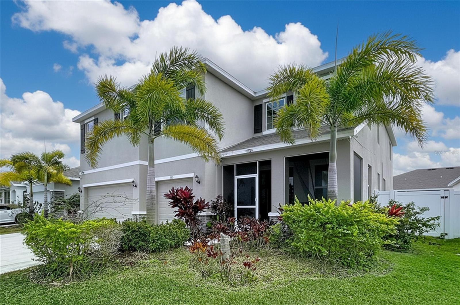 Image 5 of 96 For 472 6th Avenue Nw