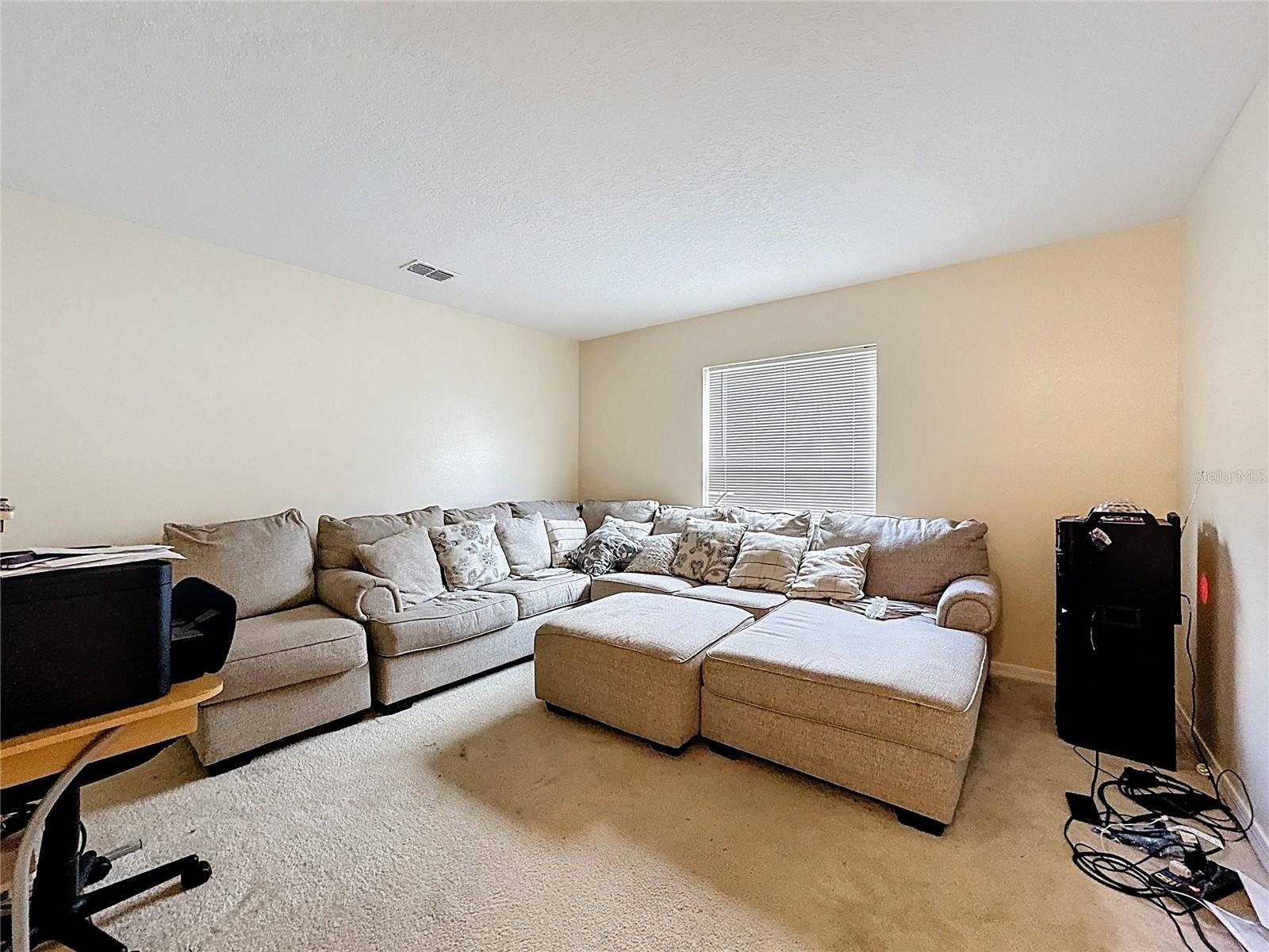 Image 39 of 52 For 2620 Hunley Loop