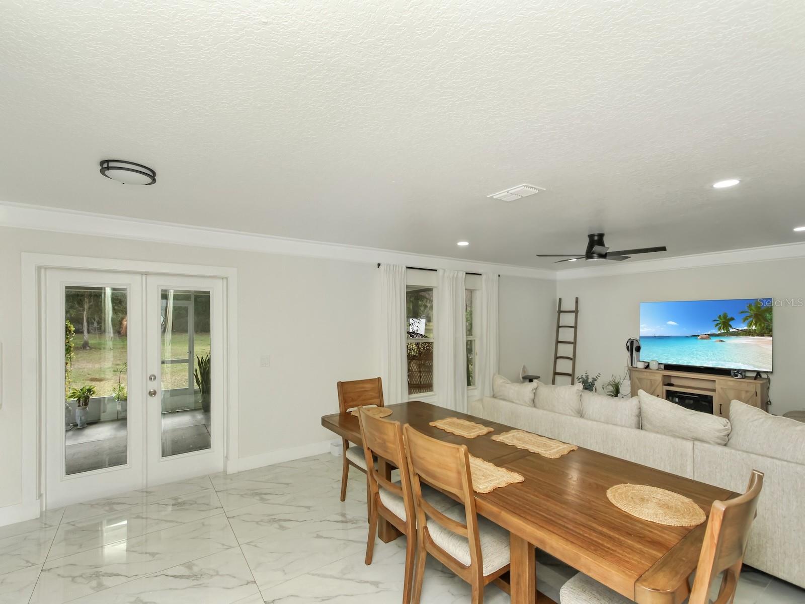 Image 16 of 43 For 7561 Lake Andrea Circle