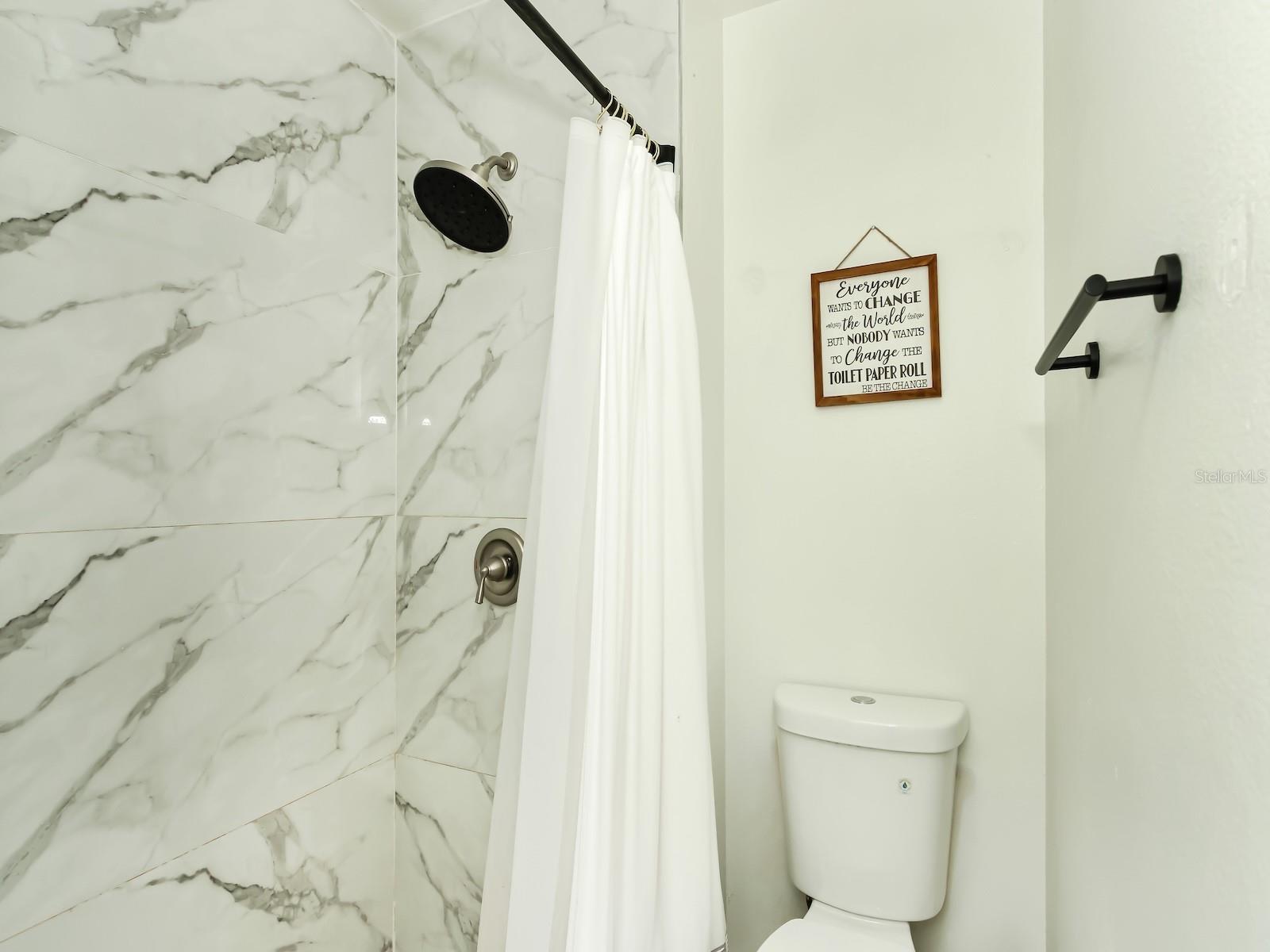 Image 27 of 43 For 7561 Lake Andrea Circle