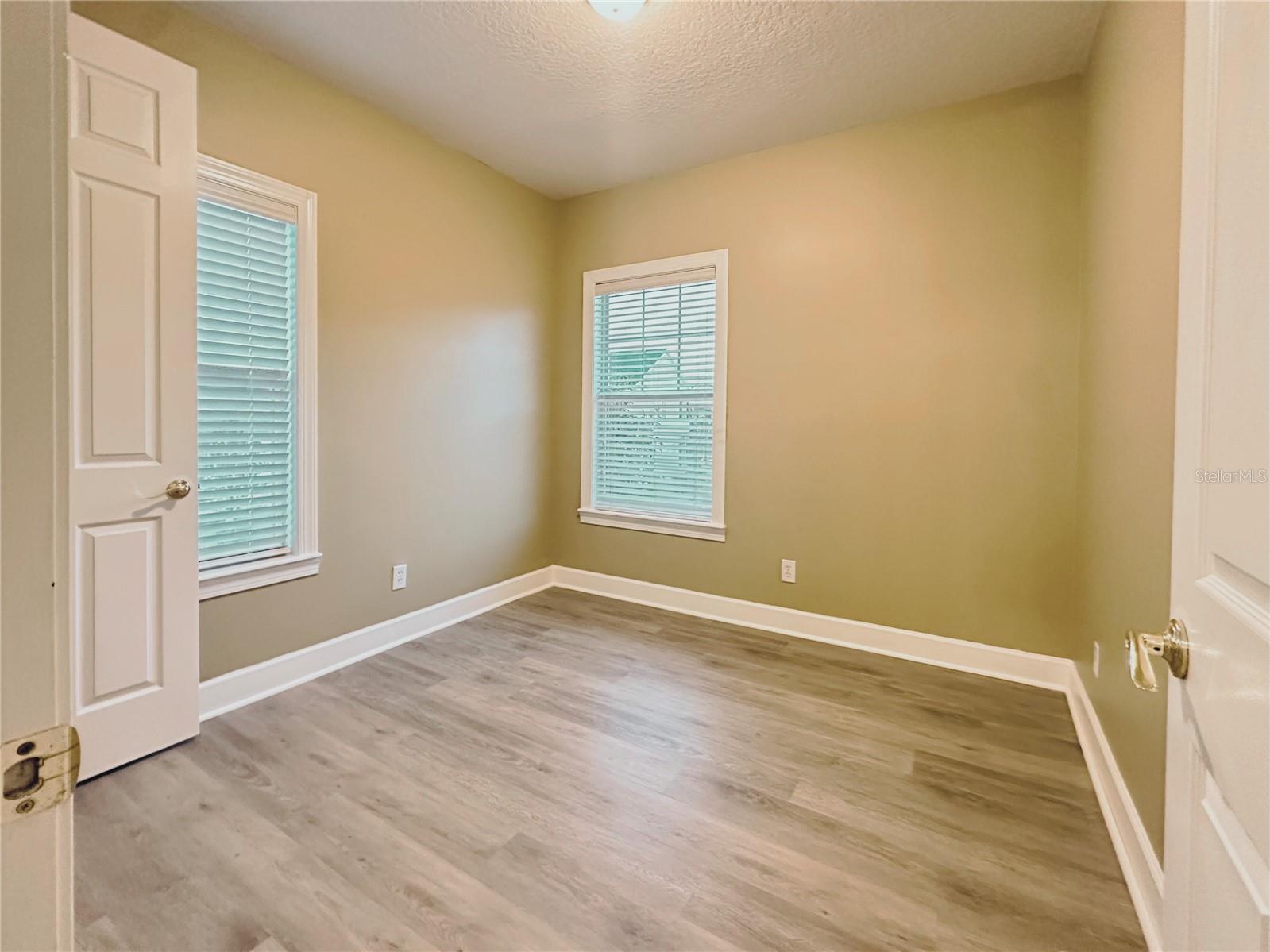 Image 6 of 13 For 1176 - B Wilde Drive