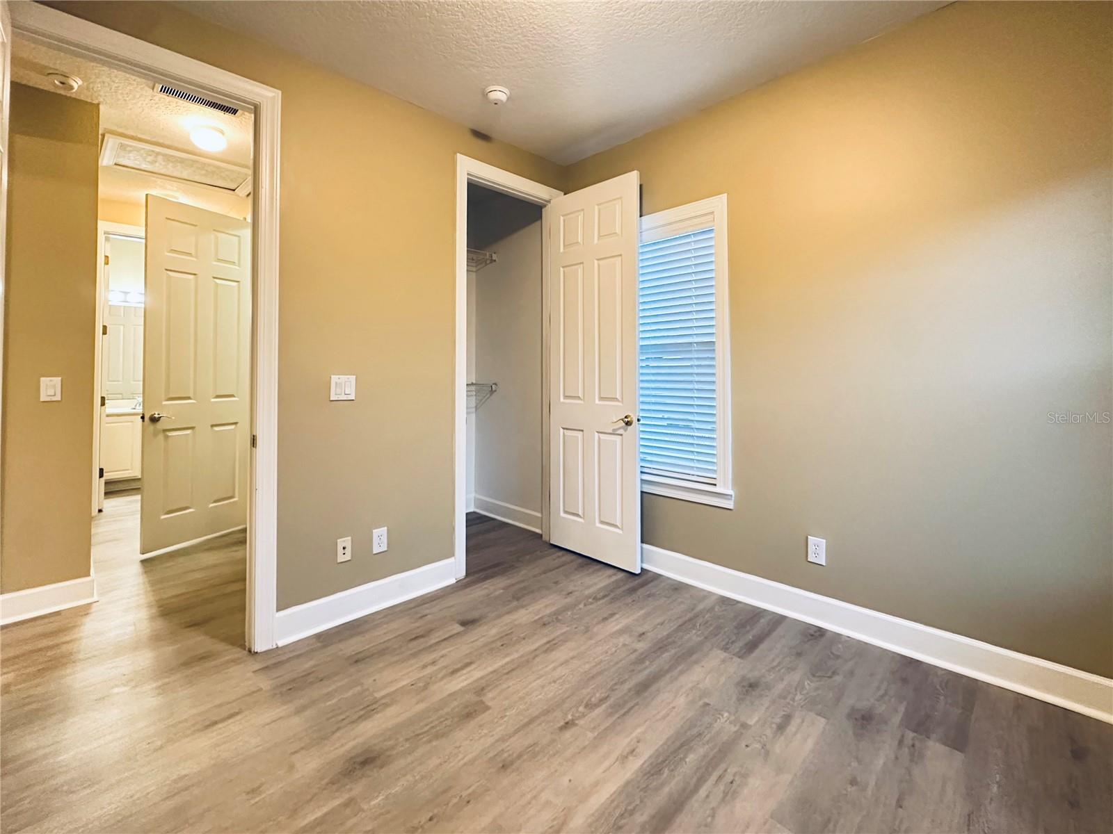 Image 7 of 13 For 1176 - B Wilde Drive