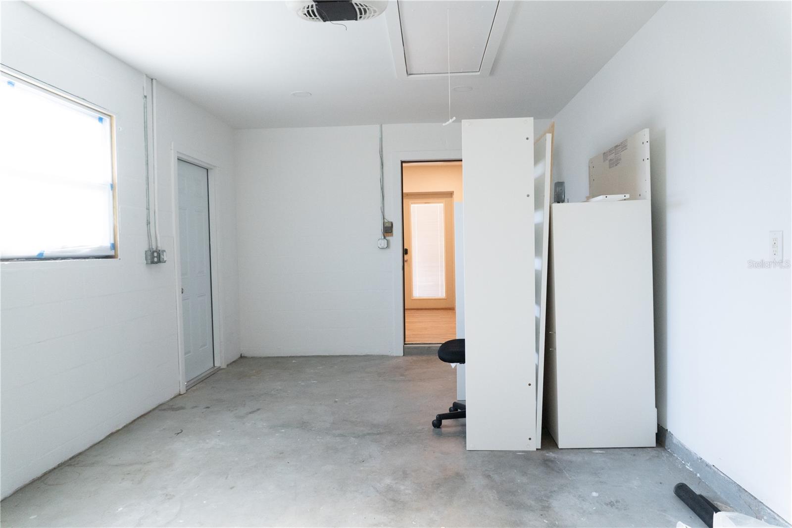 Image 35 of 41 For 803 44th Avenue E