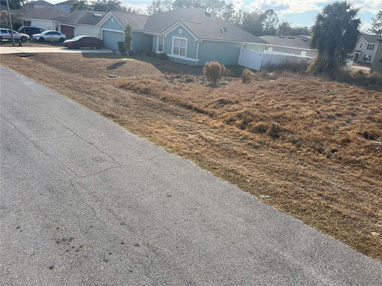 Image 3 of 5 For 1608 Redfin Drive