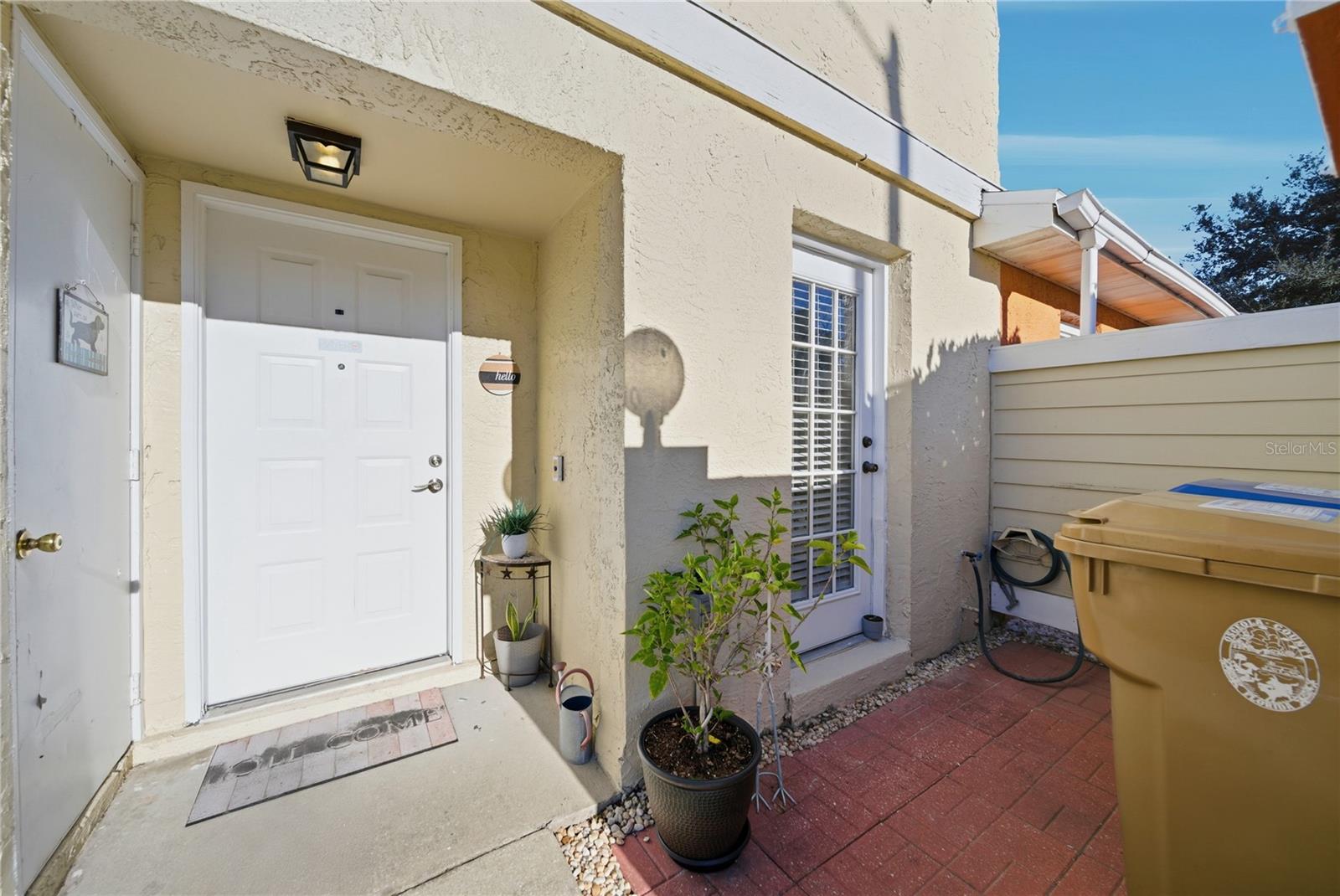 Image 2 of 24 For 38 Silver Swan Court