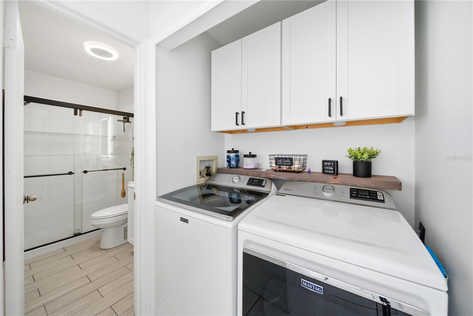 Image 9 of 24 For 38 Silver Swan Court