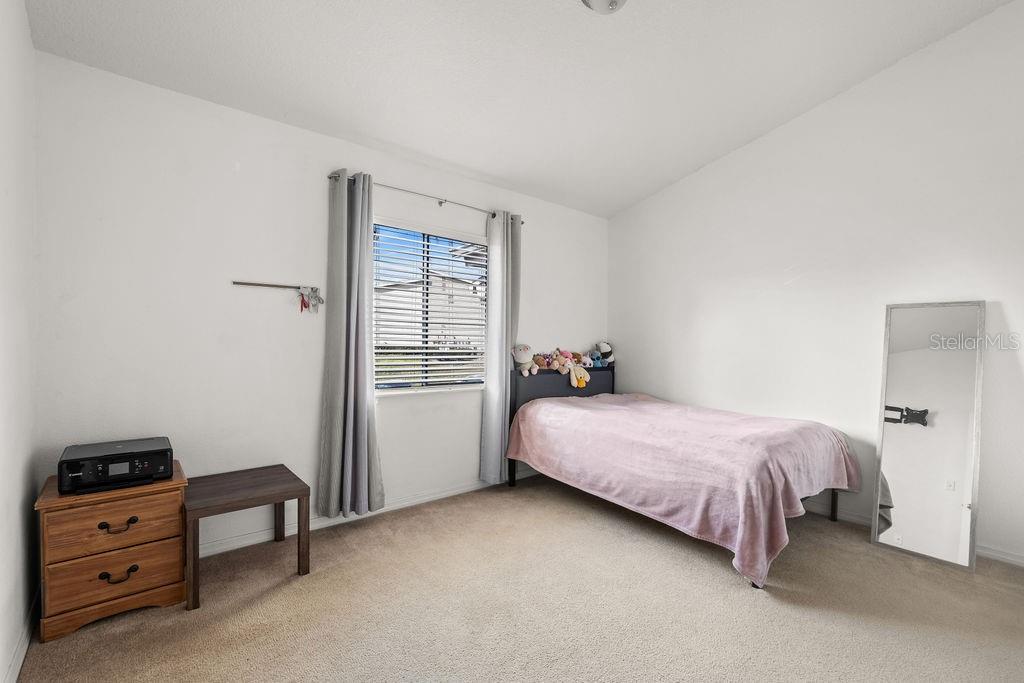 Image 20 of 46 For 185 Pearl Lake Causeway 214