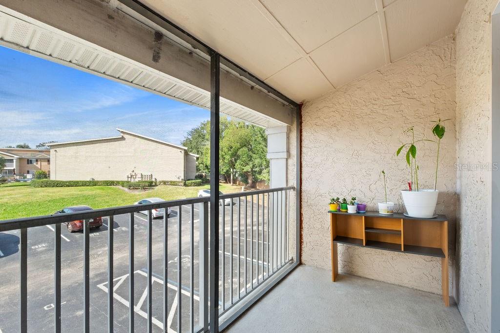 Image 27 of 46 For 185 Pearl Lake Causeway 214