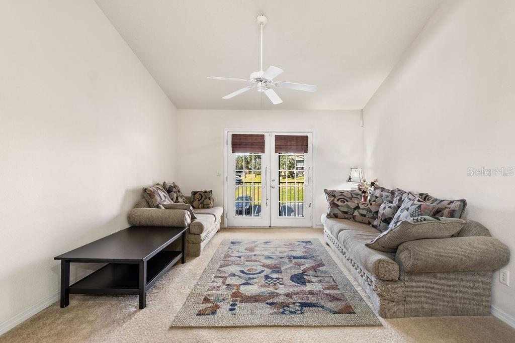 Image 8 of 46 For 185 Pearl Lake Causeway 214