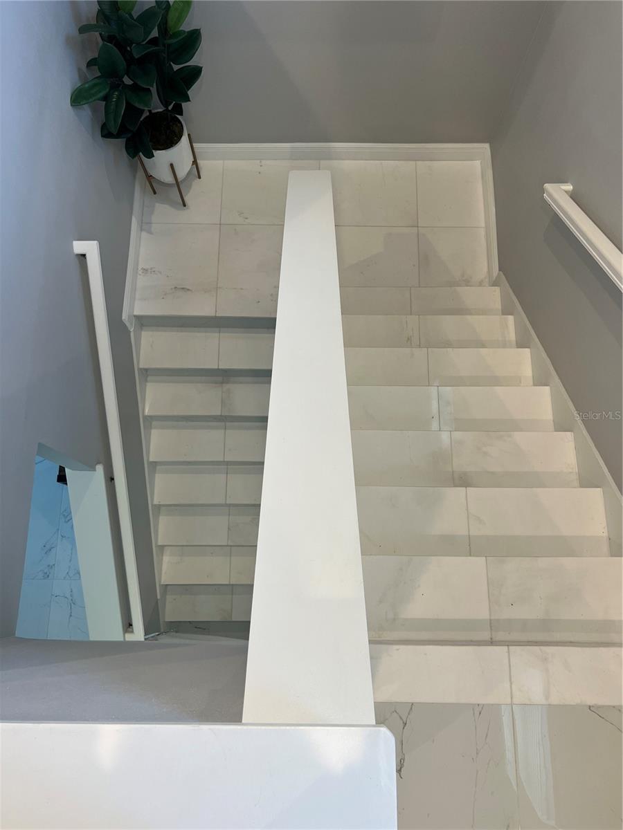 Image 21 of 61 For 206 Amber Way