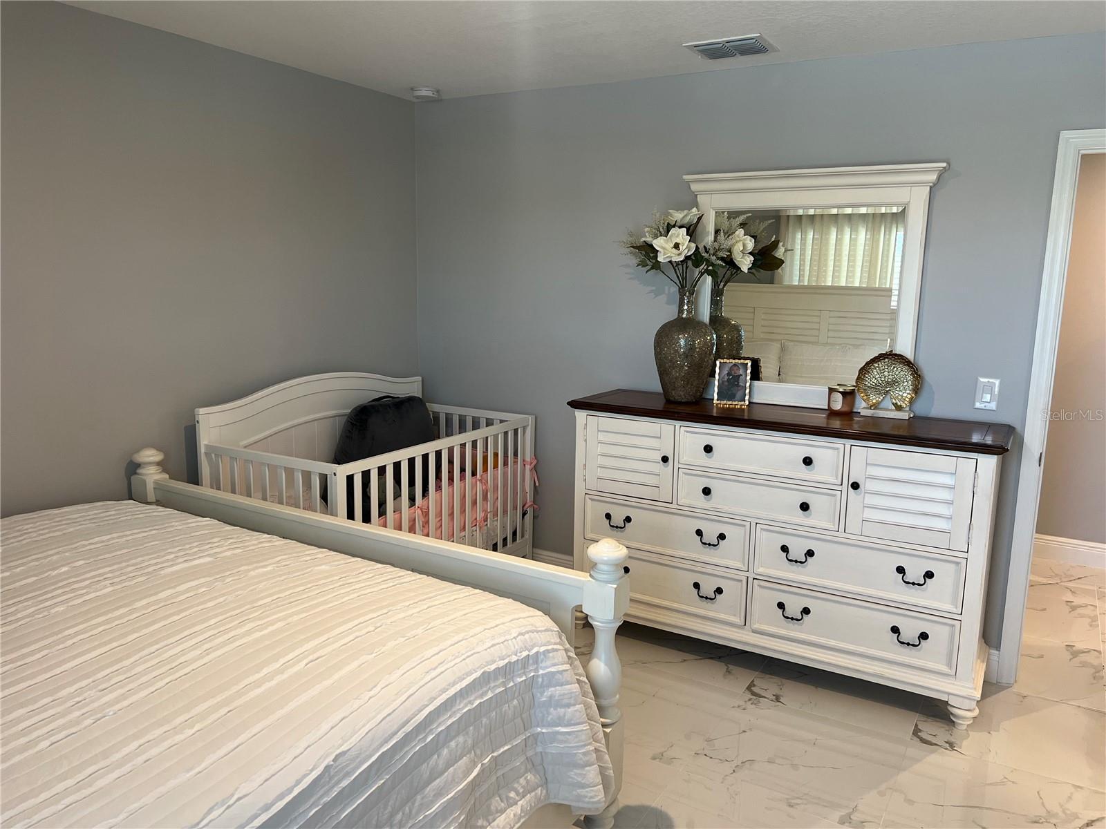 Image 24 of 61 For 206 Amber Way