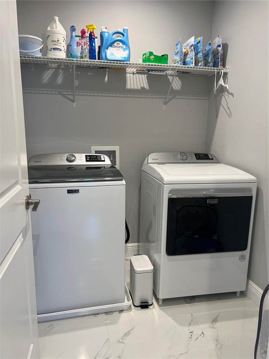 Image 33 of 61 For 206 Amber Way