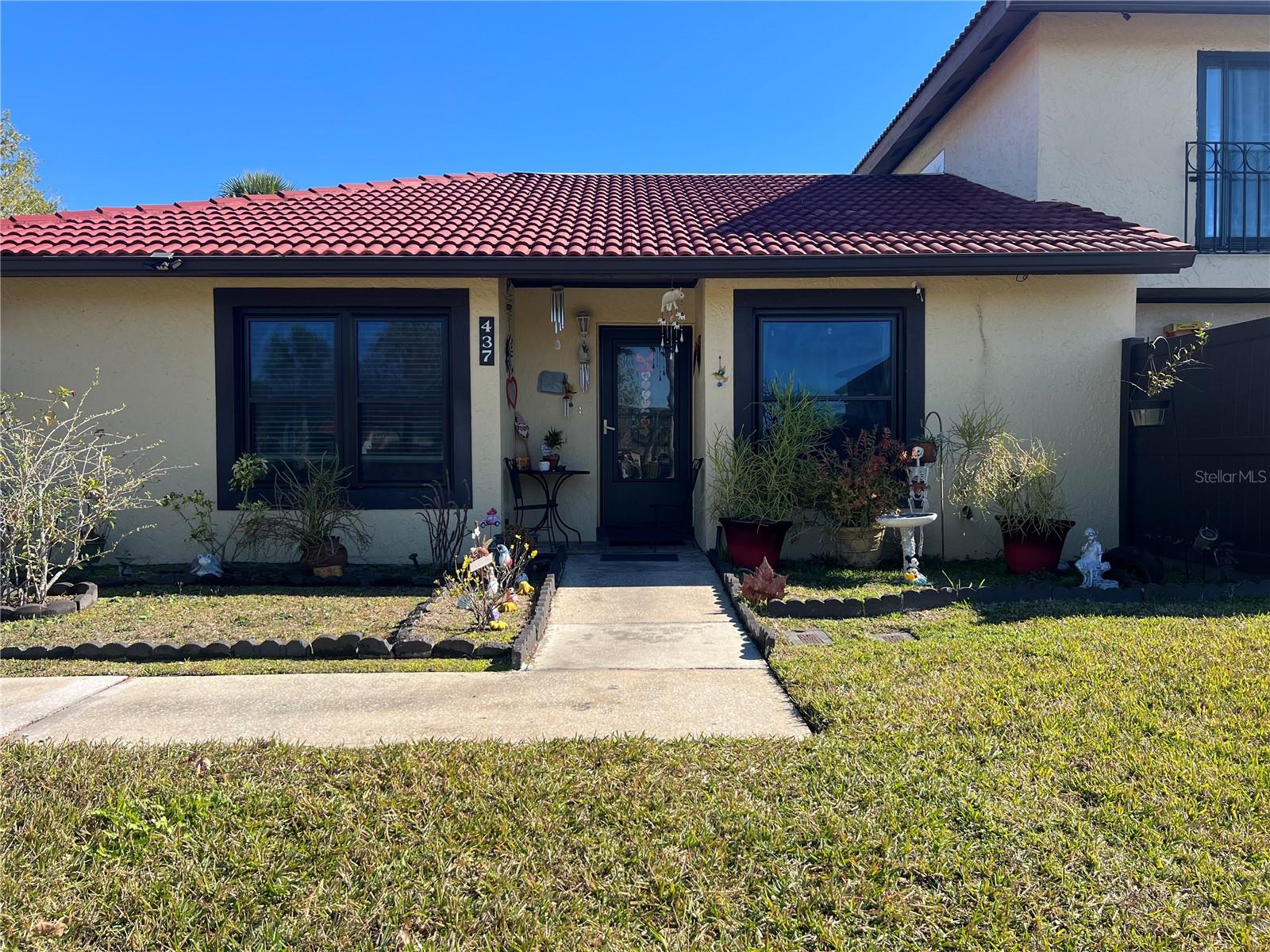 Details for 437 Hunter Circle, KISSIMMEE, FL 34758