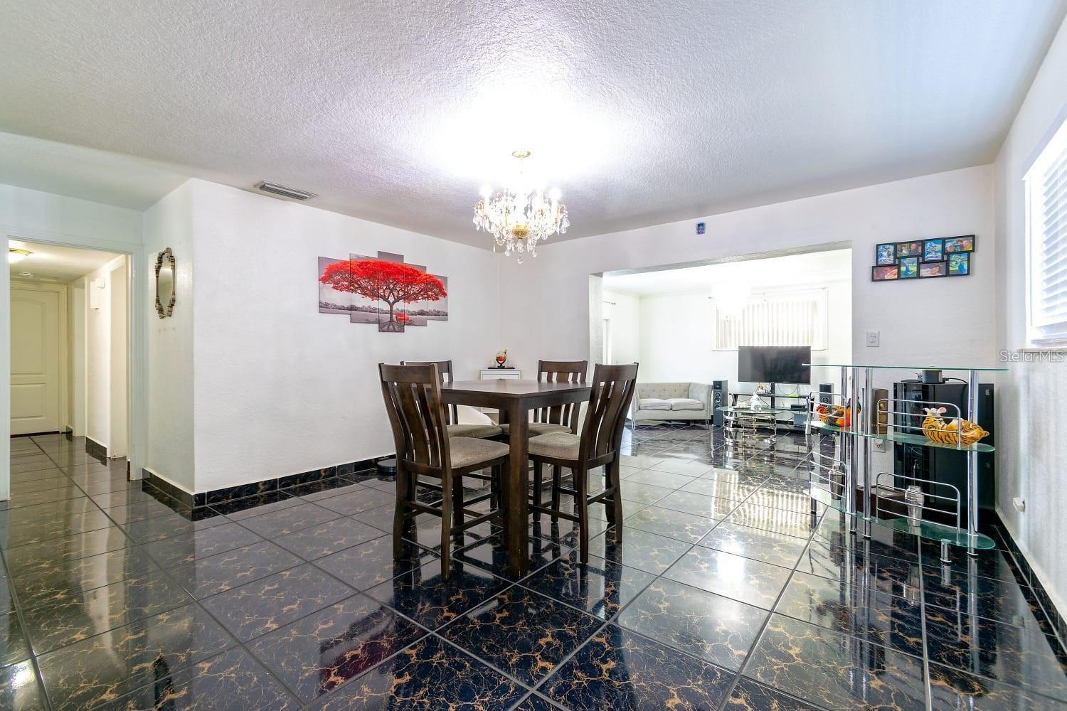 Image 14 of 29 For 804 Engel Drive