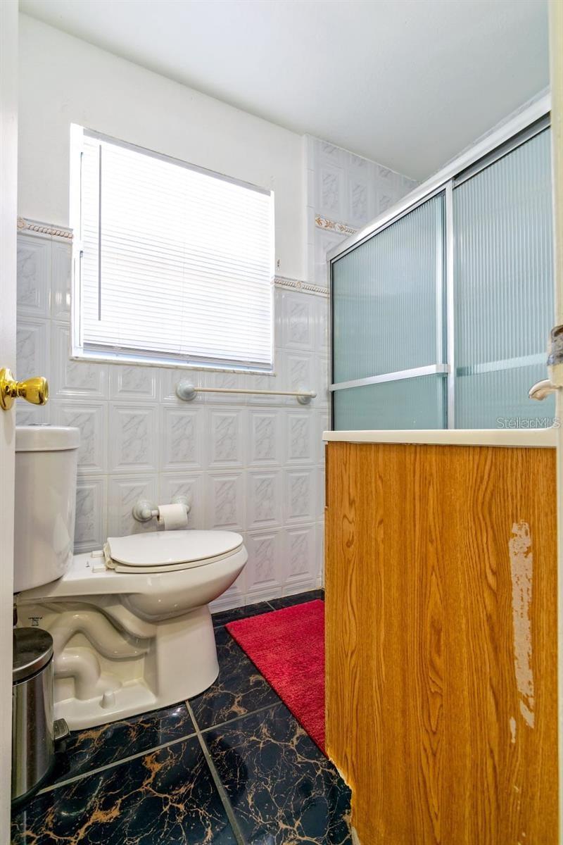 Image 22 of 29 For 804 Engel Drive