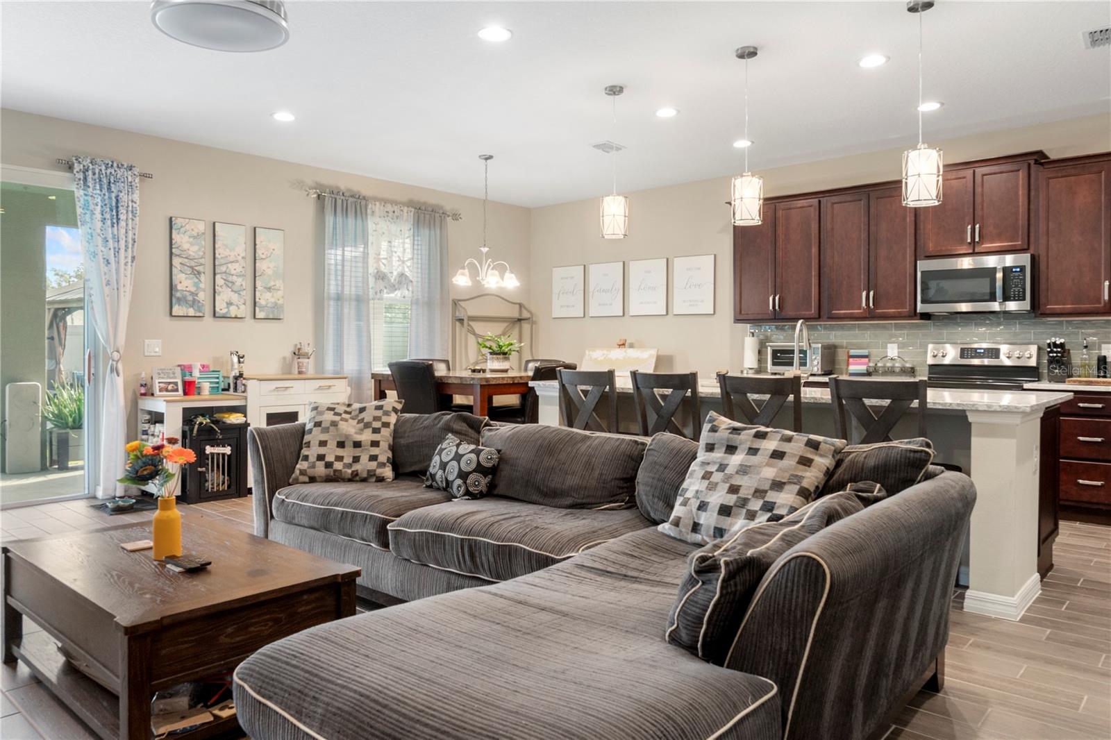 Image 13 of 37 For 1213 Crane Talon Way