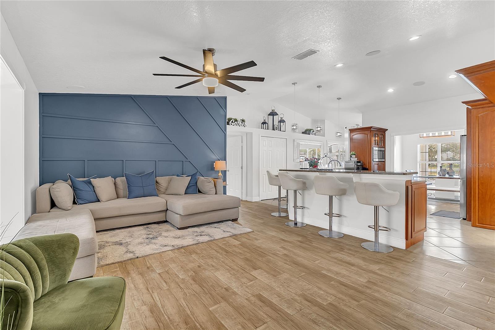 Image 15 of 46 For 11613 Ashridge Place