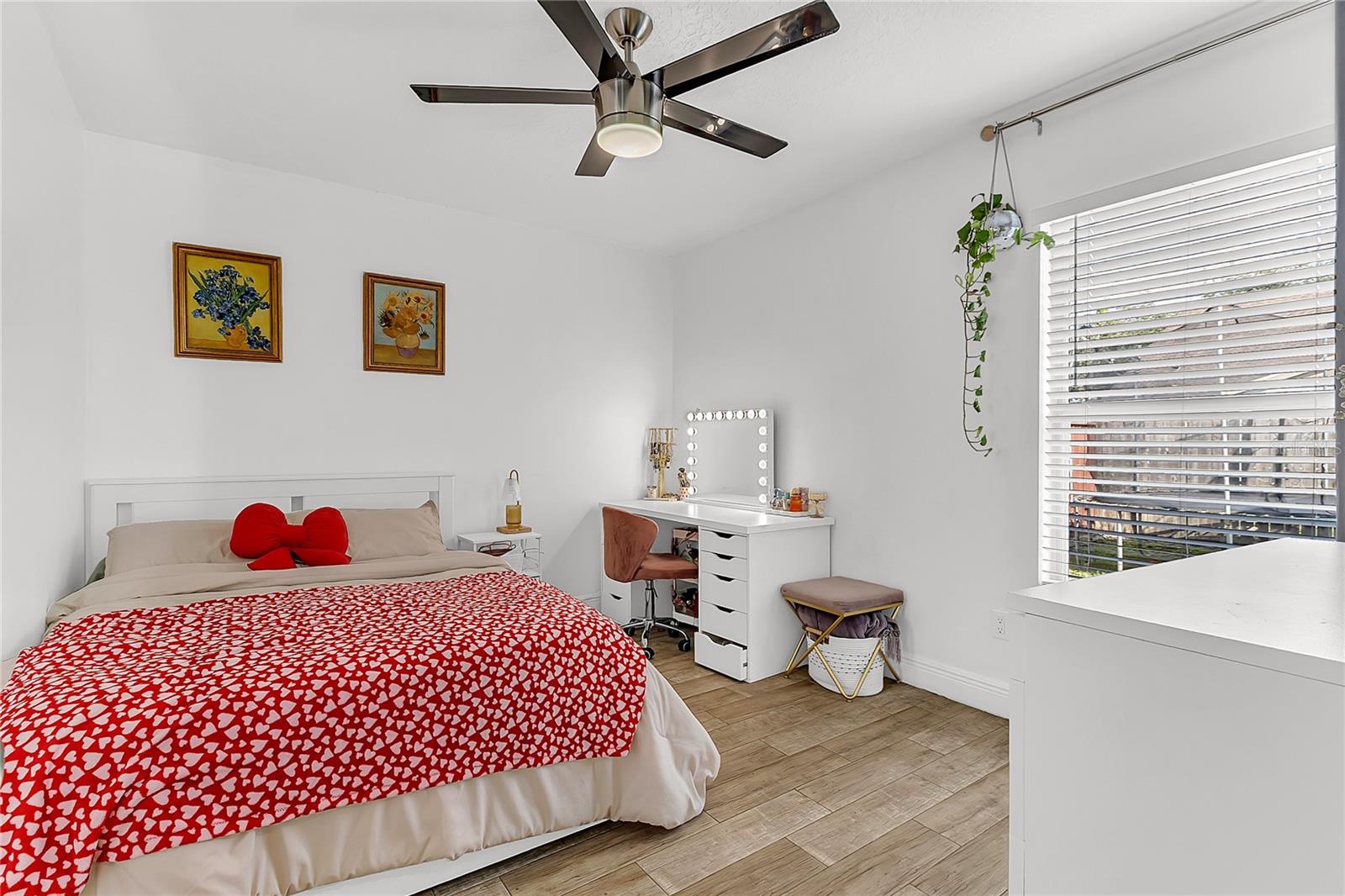 Image 18 of 46 For 11613 Ashridge Place