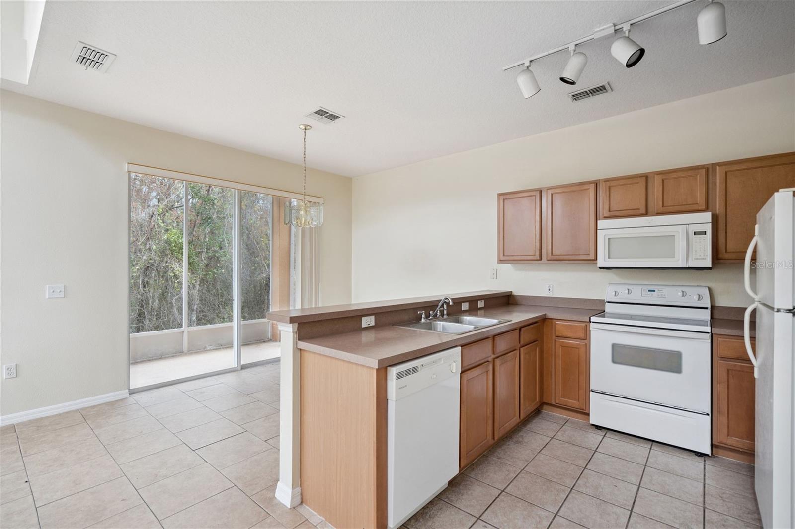 Image 10 of 48 For 356 Monroe Circle