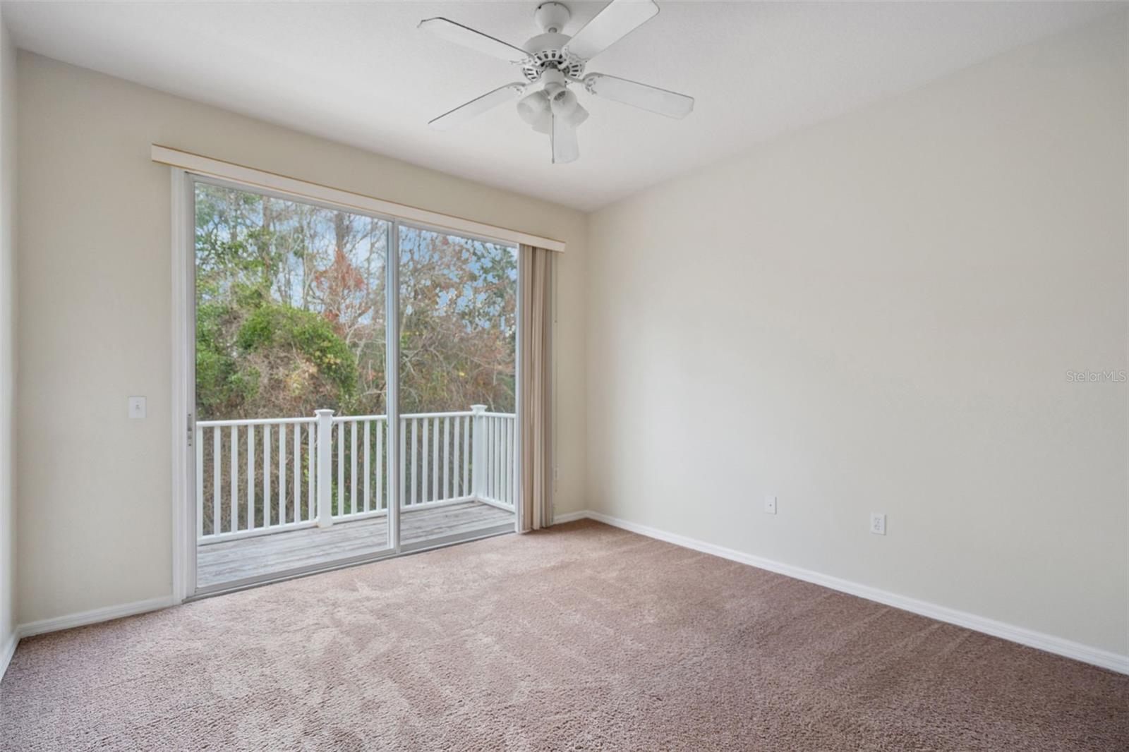 Image 21 of 48 For 356 Monroe Circle