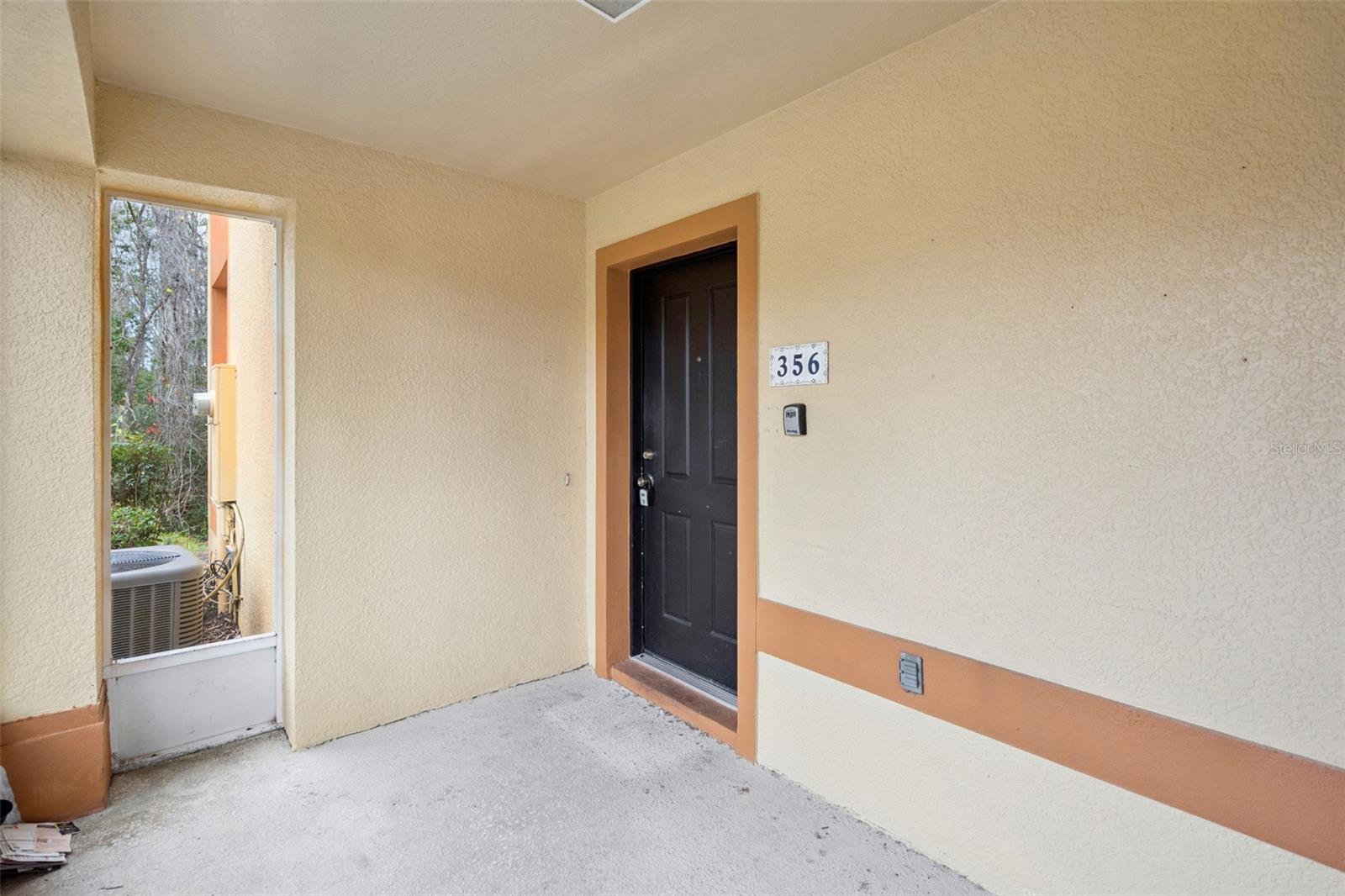 Image 4 of 48 For 356 Monroe Circle