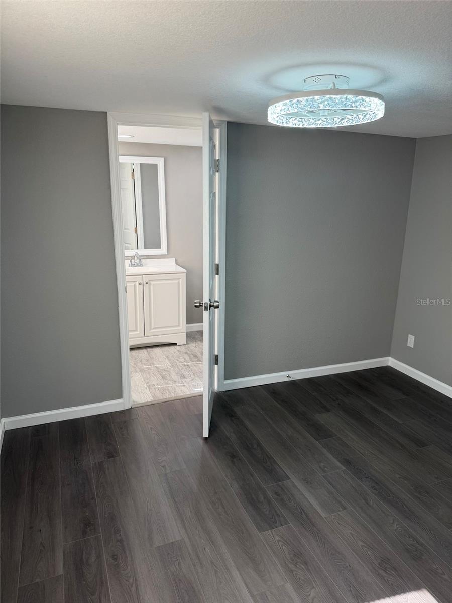 Image 11 of 26 For 9860 5th Avenue