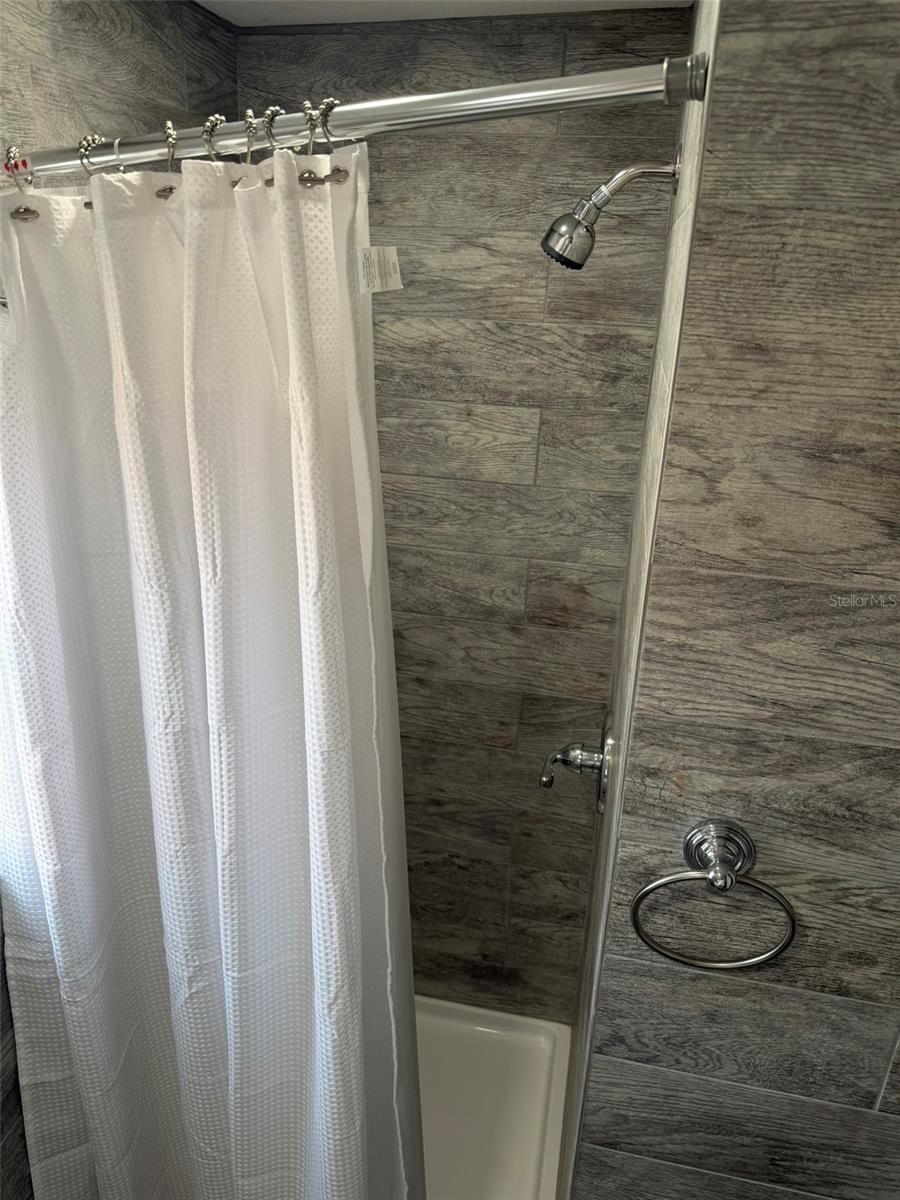 Image 18 of 26 For 9860 5th Avenue