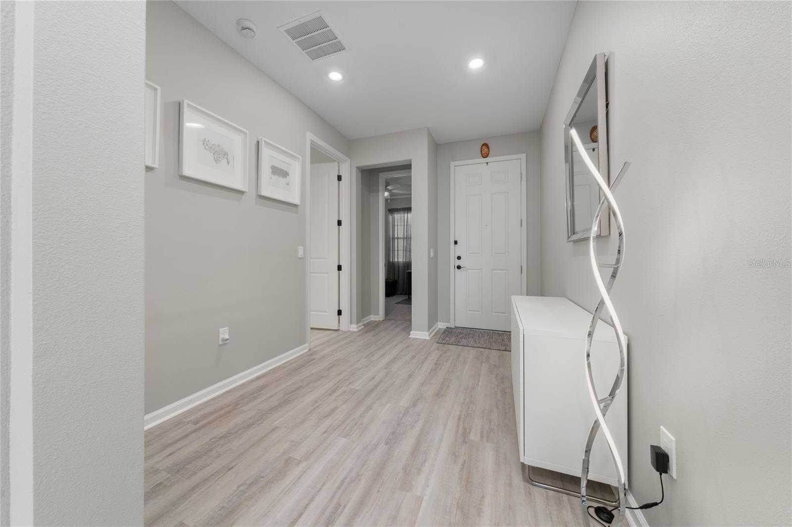 Image 11 of 29 For 564 Hennepin Loop