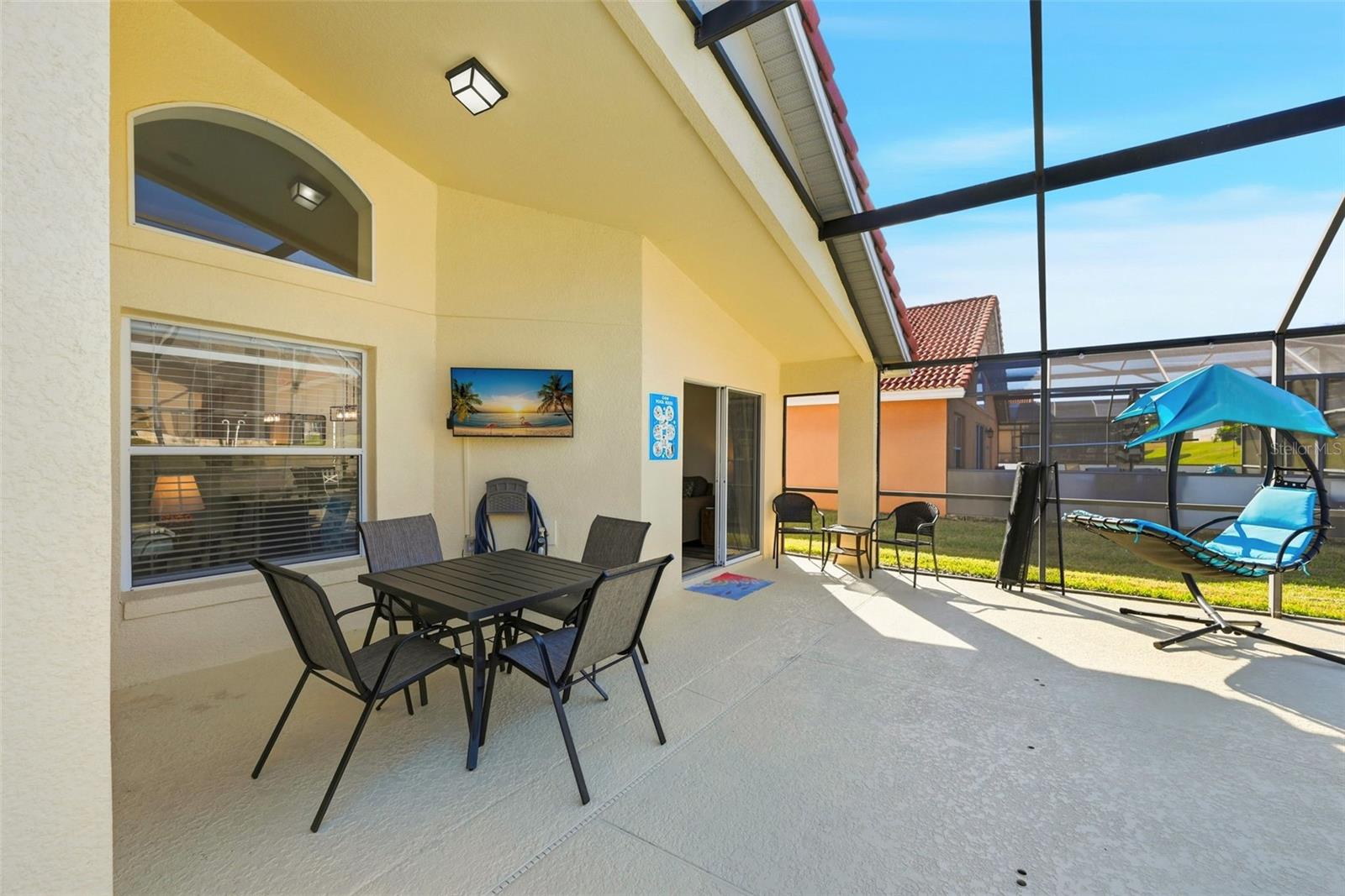 Image 28 of 36 For 129 Hypolita Avenue