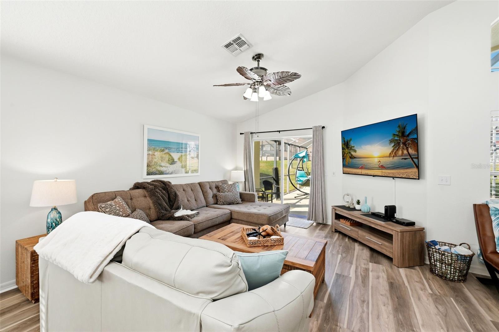 Image 7 of 36 For 129 Hypolita Avenue