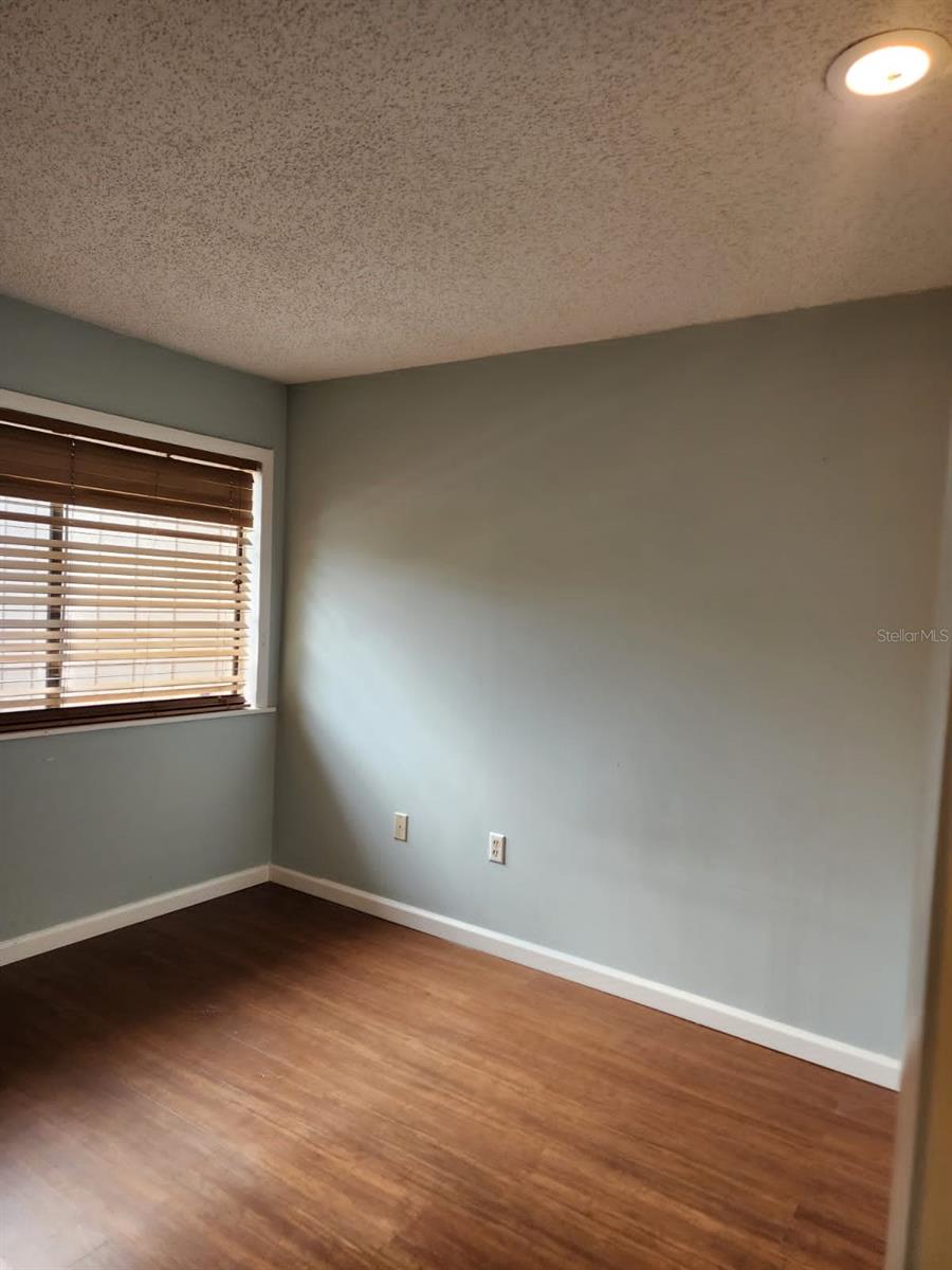 Image 10 of 11 For 6082 Peregrine Avenue D11