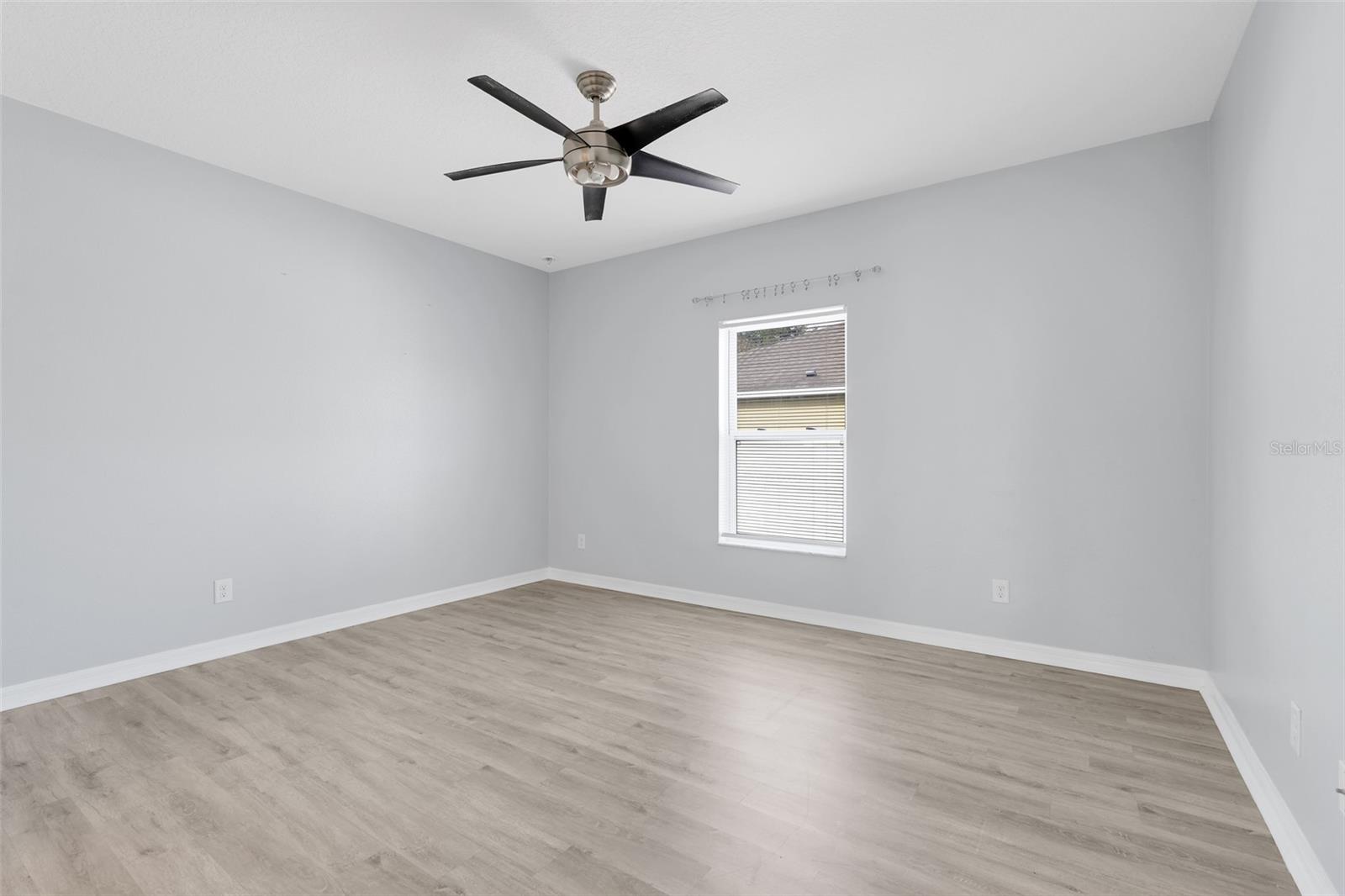 Image 16 of 41 For 188 Whispering Pines Way