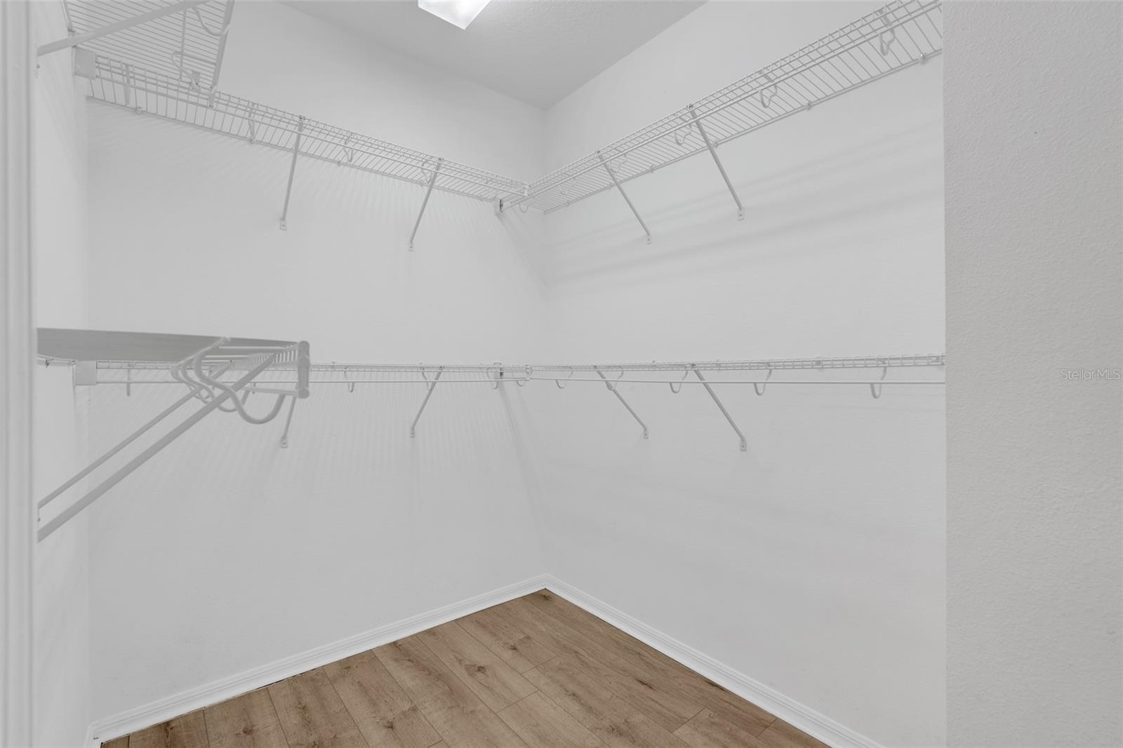 Image 19 of 41 For 188 Whispering Pines Way