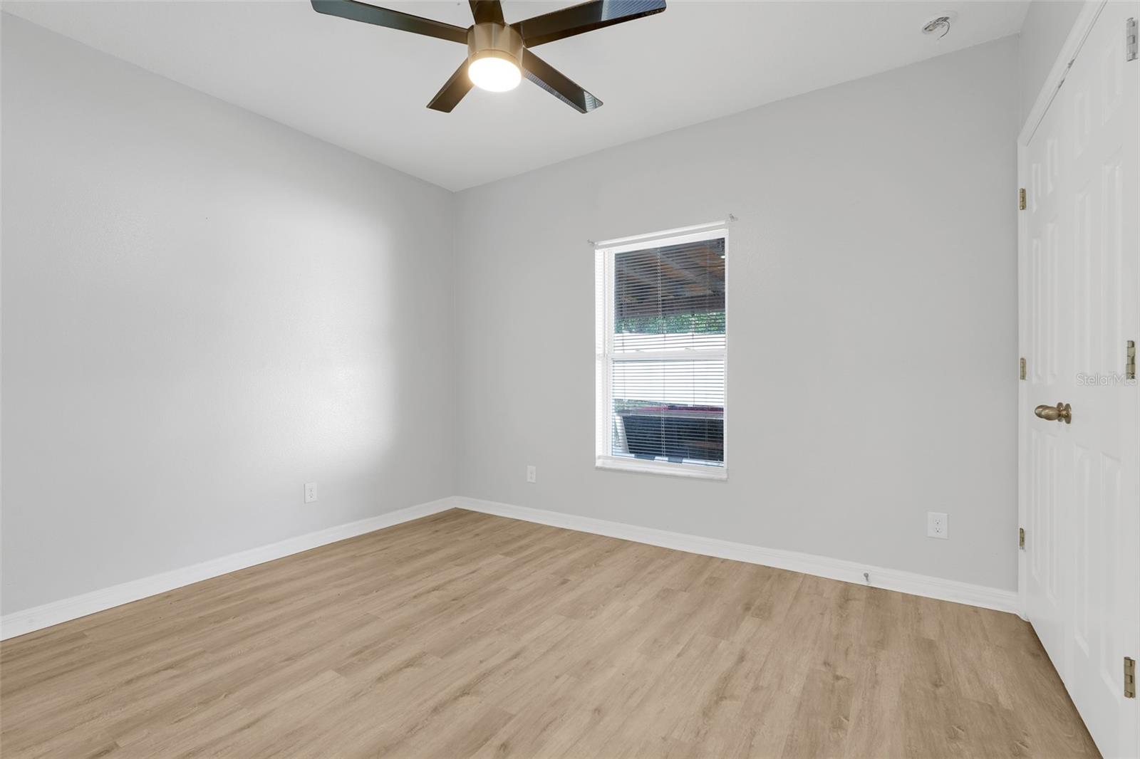 Image 27 of 41 For 188 Whispering Pines Way