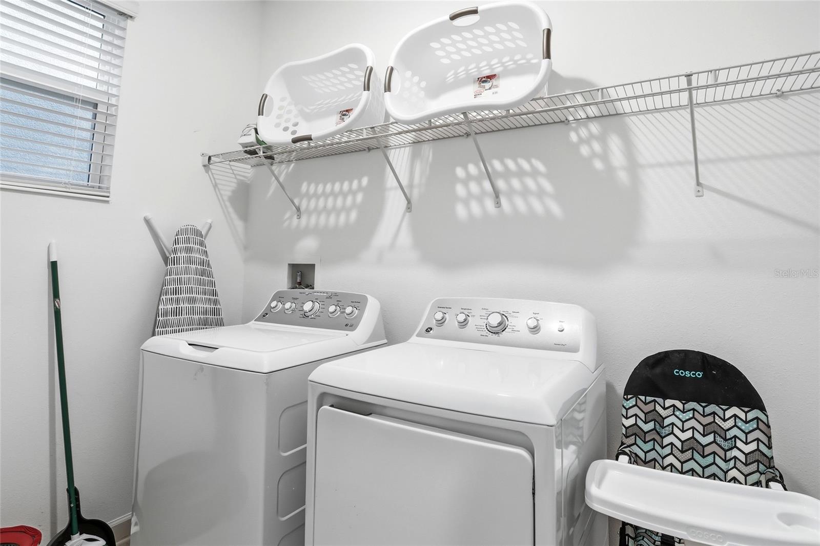 Image 21 of 75 For 8904 Takeaway Way