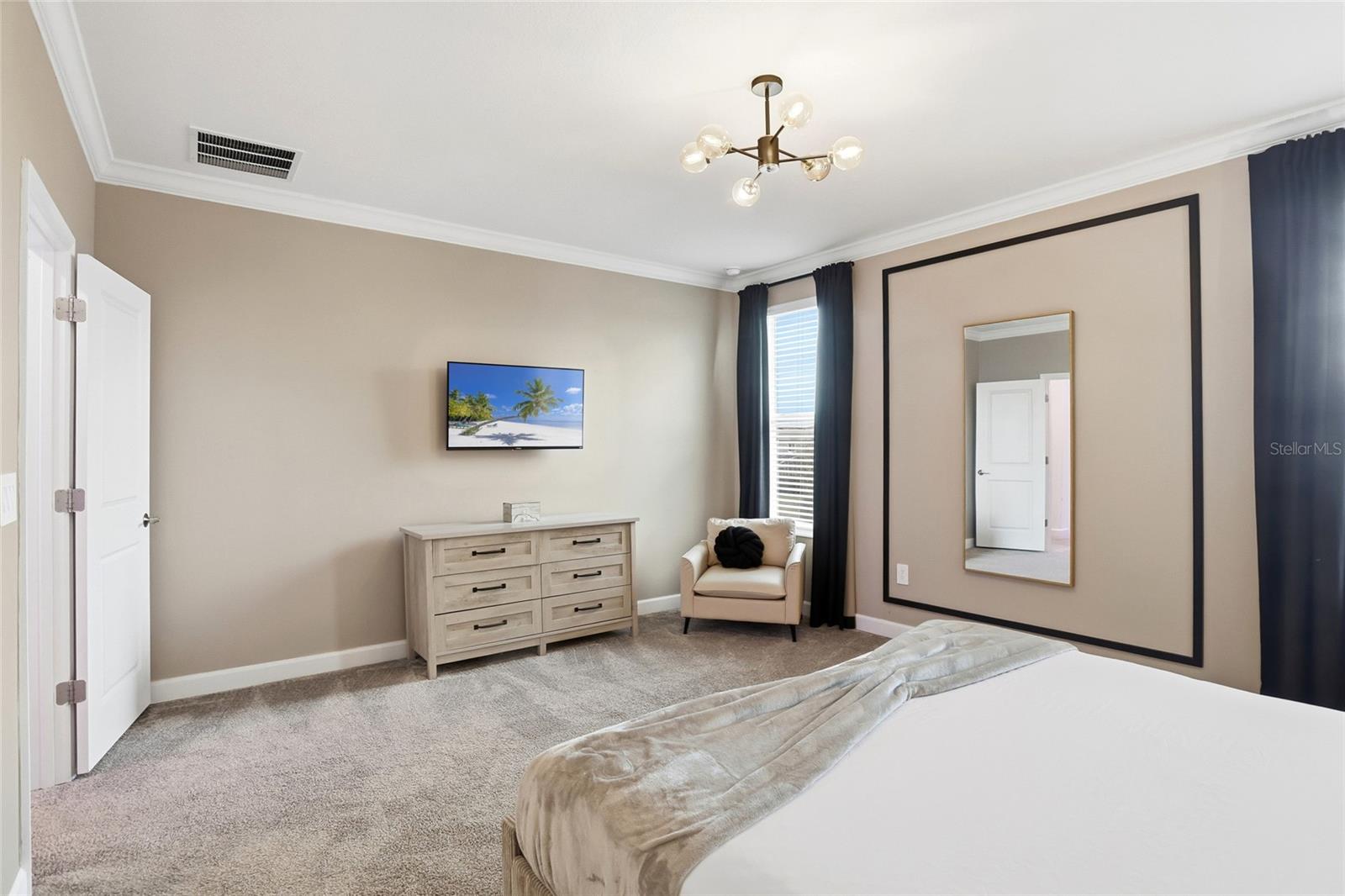 Image 38 of 75 For 8904 Takeaway Way