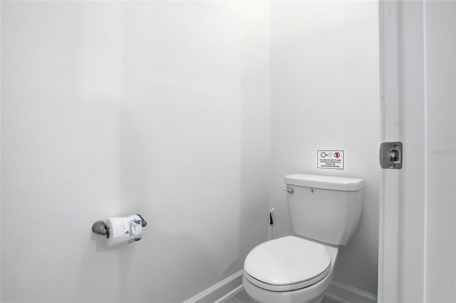 Image 44 of 75 For 8904 Takeaway Way