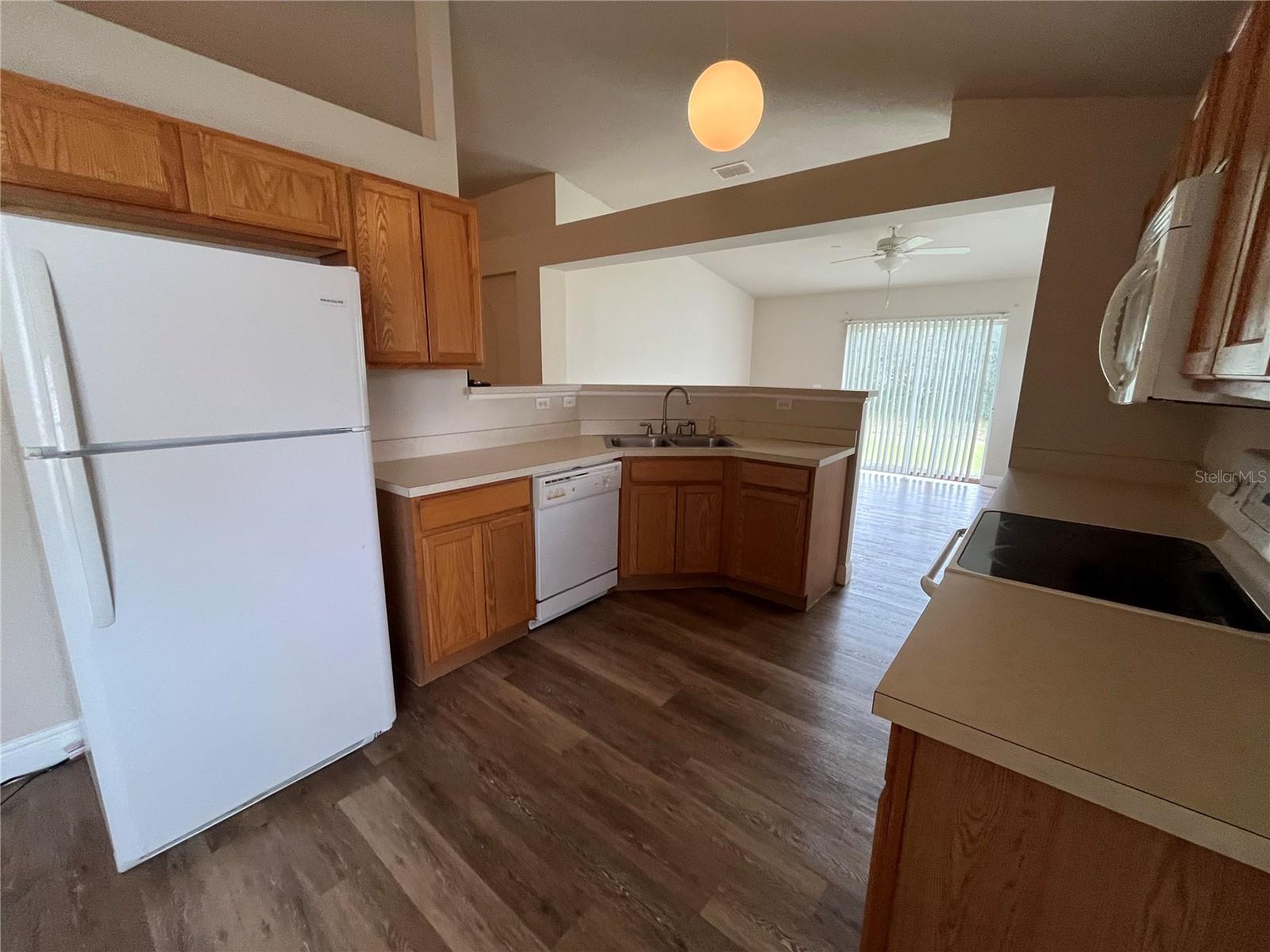 Image 18 of 25 For 459 Rio Grande Lane