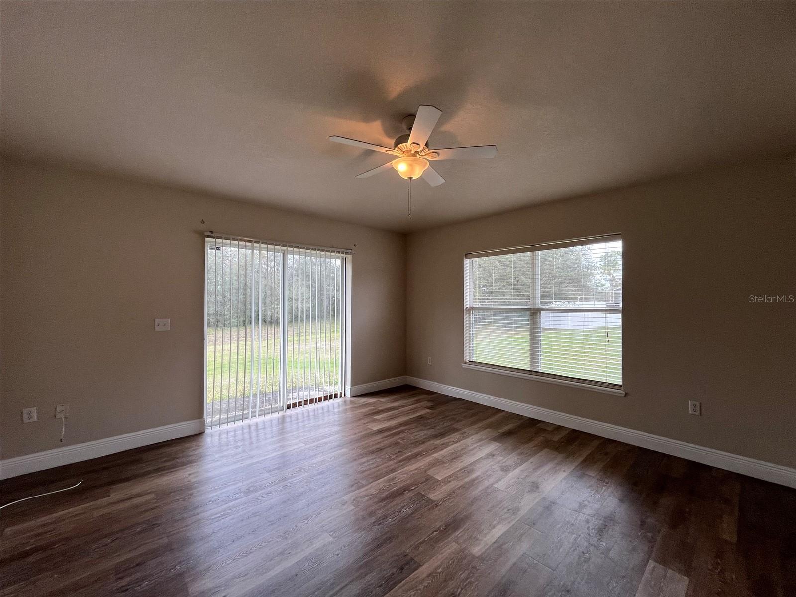 Image 20 of 25 For 459 Rio Grande Lane